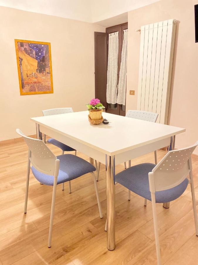 Ad Un Passo Dal Duomo Apartment Orvieto Bagian luar foto