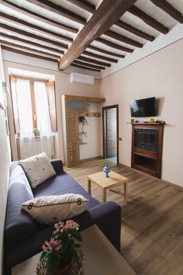 Ad Un Passo Dal Duomo Apartment Orvieto Bagian luar foto