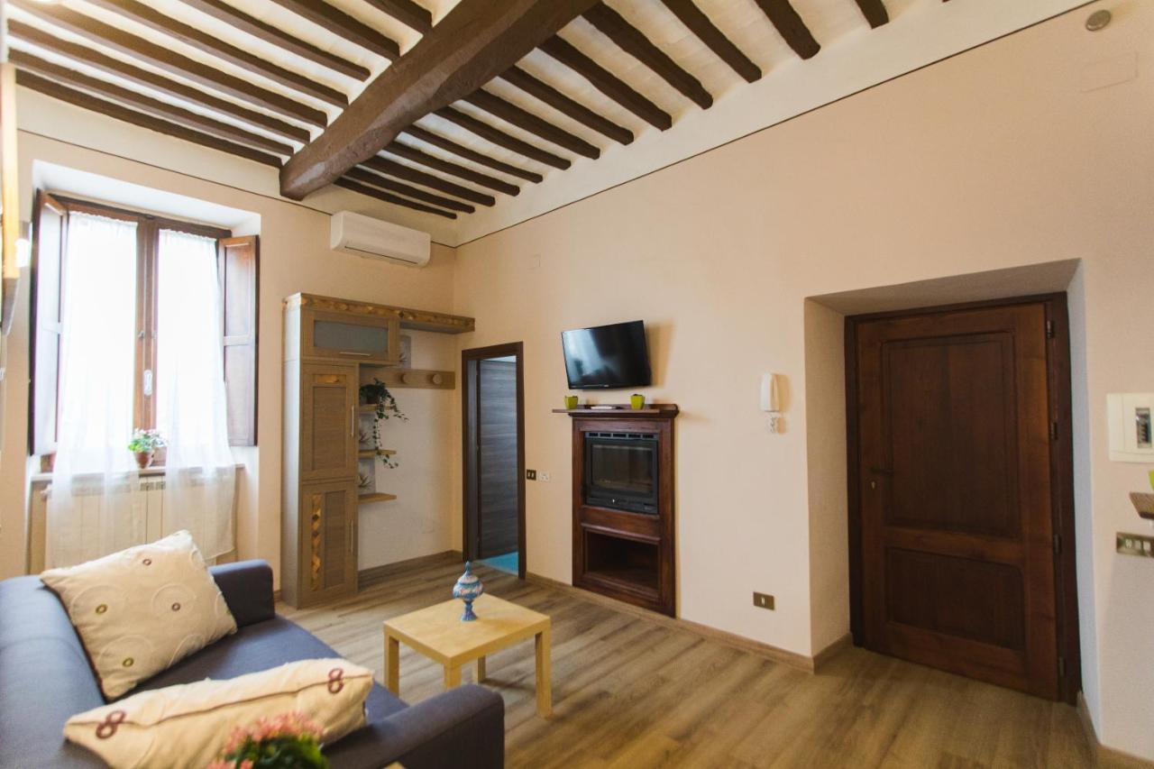 Ad Un Passo Dal Duomo Apartment Orvieto Bagian luar foto